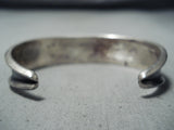 Impressive Vintage Native American Navajo Turquoise Sterling Silver Bracelet Old-Nativo Arts