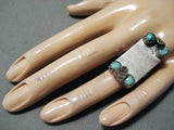 Eyecatching Vintage Native American Navajo Old Kingman Turquoise Sterling Silver Ring Old-Nativo Arts