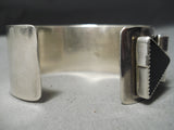 Fascinating Vintage Native American Navajo Black Onyx Sterling Silver Bracelet Old-Nativo Arts