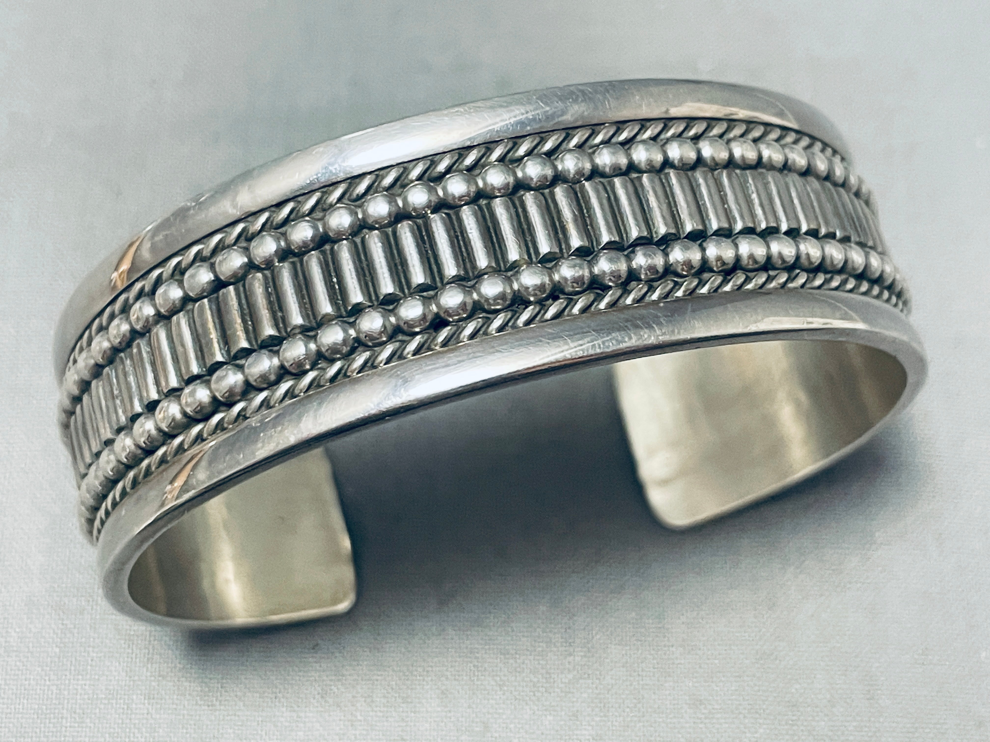 Dynamic Vintage Native American Navajo Sterling Silver Bracelet