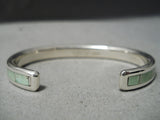 Electrifying Vintage Native American Zuni Gaspeite Sterling Silver Bracelet Old-Nativo Arts