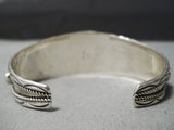 Eye-catching Vintage Native American Navajo Turquoise Sterling Silver Bracelet Old-Nativo Arts
