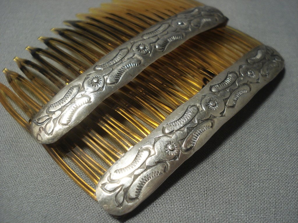 Early 1900\'s Vintage Navajo Sterling Native American Jewelry Silver Comb Clip Native American Navajo Sterling Silver Hair Comb Vintage  main image 3