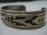 Amazing Vintage Navajo Robert Gene Sterling Silver Native American Bracelet Old-Nativo Arts