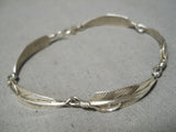 Detailed Vintage Navajo Sterling Silver Feathers Bracelet Native American Old-Nativo Arts