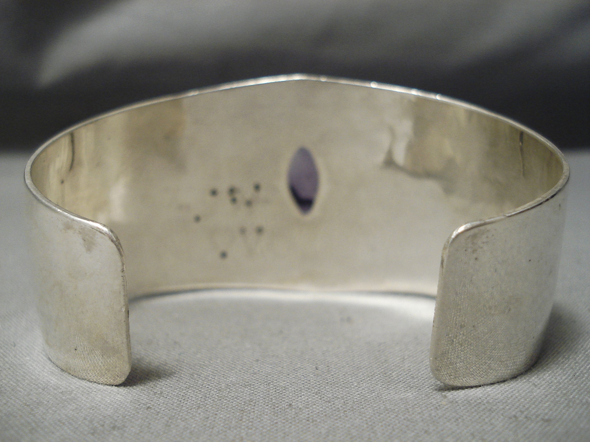 Rare! D.Stungston store Navajo sterling and amethyst cuff bracelet 925