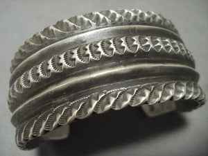 Extremely Detailed Vintage Navajo 112 Grams Native American Jewelry Silver Bracelet-Nativo Arts
