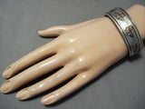 Excellent Vintage Native American Navajo Sterling Silver And Gold Bracelet Old-Nativo Arts