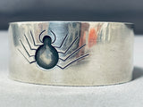 Black Widow Vintage Native American Navajo Spider Sterling Silver Bracelet Old-Nativo Arts