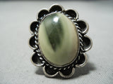 Amazing Vintage Native American Navajo Green Agate Sterling Silver Ring Old-Nativo Arts