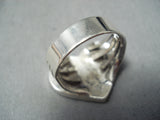 Breathtaking Zuni Spiny Oyster Sterling Silver Ring Native American-Nativo Arts
