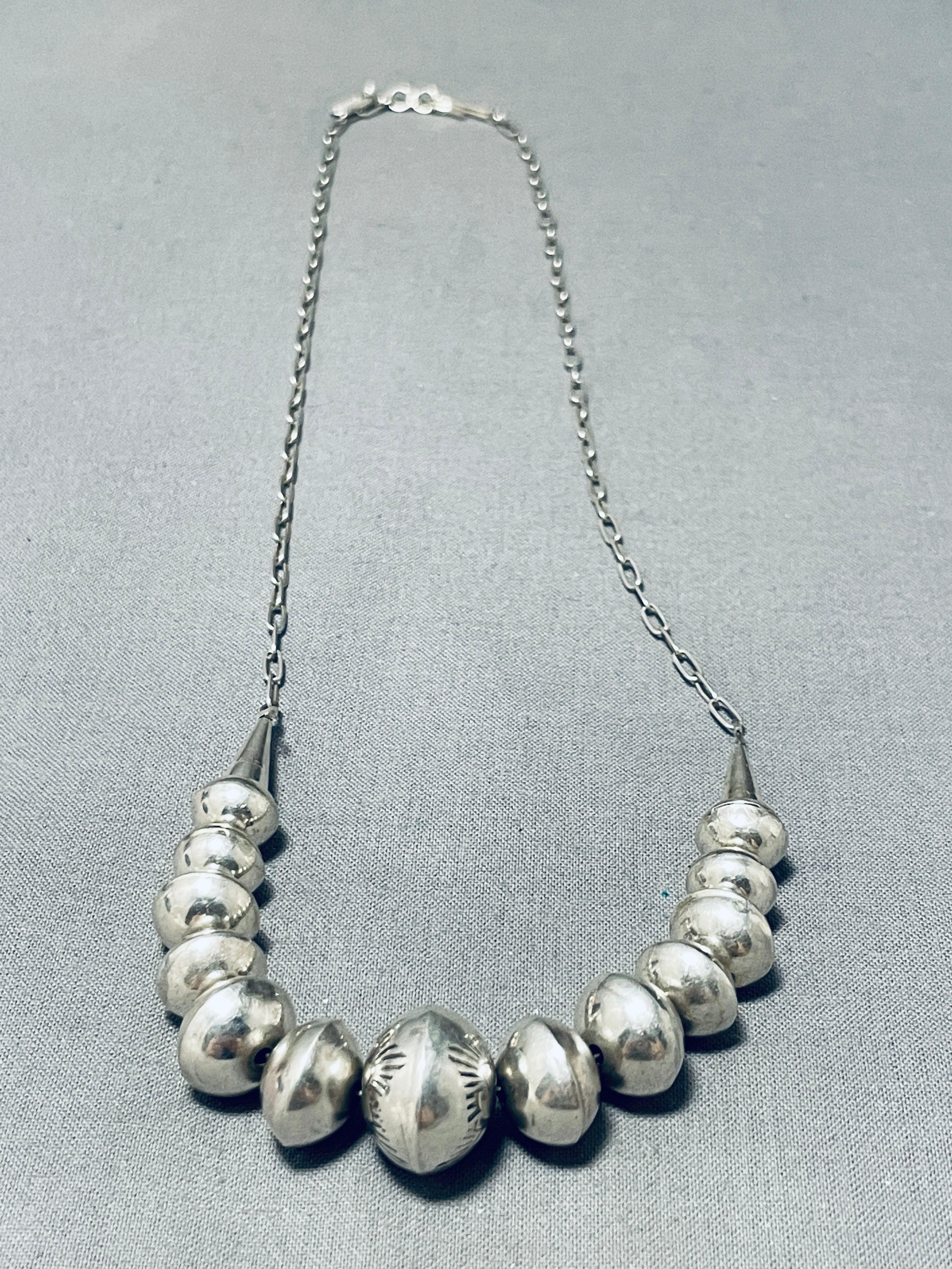 Vintage handmade Sterling Silver Chain & Bead Bracelet