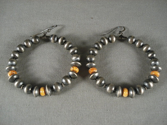 Fabulous Vintage Navajo Spiny Oyster Native American Jewelry Silver Bead Earrings-Nativo Arts