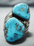 Spectacular Vintage Native American Navajo Old Kingman Turquoise Sterling Silver Ring-Nativo Arts