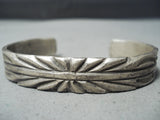 Important Vintage Navajo Sterling Silver Bracelet Native American Old-Nativo Arts