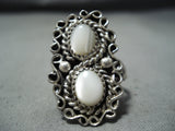 Impressive Vintage Native American Navajo Mother Of Pearl Sterling Silver Ring Old-Nativo Arts