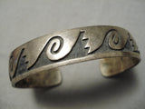 Incredible Vintage Native American Navajo Sterling Silver Water Wave Bracelet Old-Nativo Arts