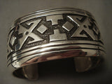 Guaranteed Authentic Vintage Navajo Thomas Singer Native American Jewelry Silver Bracelet-Nativo Arts