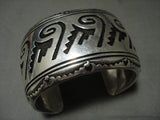 Guaranteed Authentic Wide Vintage Navajo Native American Jewelry jewelry Thomas Singer Geometric Bracelet Old-Nativo Arts