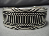 Heavy And Thick!! Flashing Sterling Silver Vintage Native American Navajo Bracelet Old-Nativo Arts
