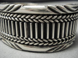 Heavy And Thick!! Flashing Sterling Silver Vintage Native American Navajo Bracelet Old-Nativo Arts