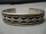 Heavy And Thick!! Hamd Hammered Vintage Native American Navajo Sterling Silver Bracelet Old-Nativo Arts