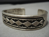 Heavy And Thick!! Hamd Hammered Vintage Native American Navajo Sterling Silver Bracelet Old-Nativo Arts