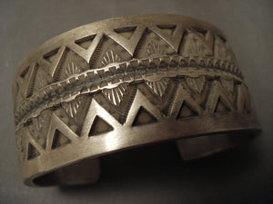 Heavy Heavy Deep Stamp Vintage Navajo Sterling Native American Jewelry Silver Bracelet-Nativo Arts