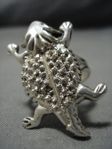 Heavy Huge Vintage Navajo Sterling Silver Toad Native American Jewelry Ring Old-Nativo Arts