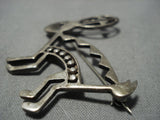 Hopping Rabbit Vintage Navajo Sterling Silver Native American Jewelry Pin Old-Nativo Arts