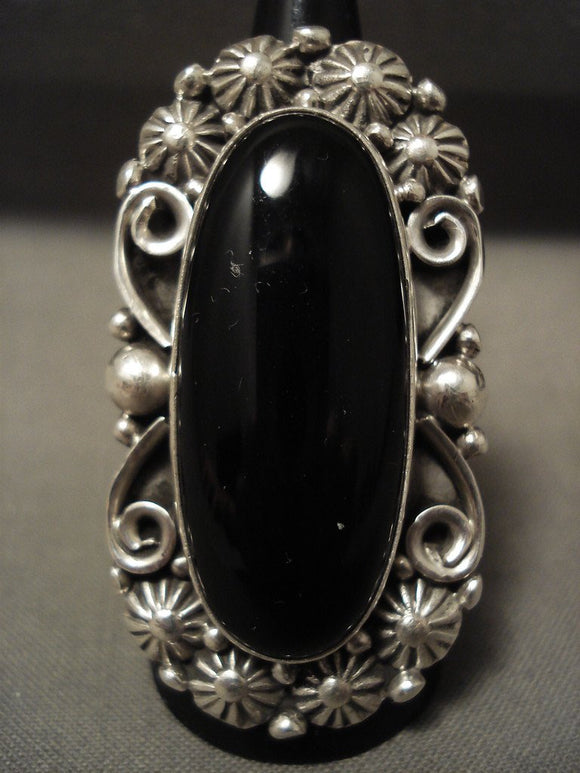 Huge And Unique Vintage Navajo Ben Begaye Onyx Sterling Native American Jewelry Silver Ring-Nativo Arts