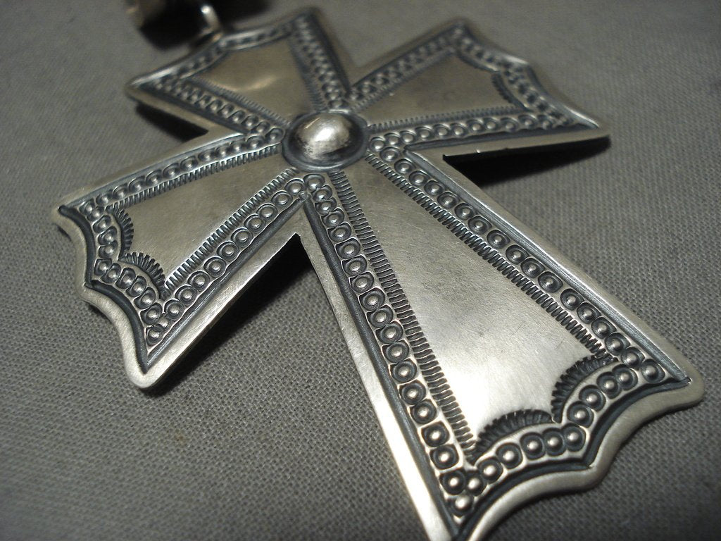 Huge 'Expert Stamp' Vintage Navajo Native American Jewelry jewelry