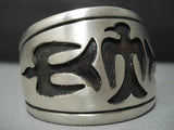 Huge!! Vintage Navajo Native American Jewelry jewelry Hand Carved Birds Sterling Silver Bracelet Old-Nativo Arts