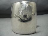 Important Jim Herald Sterling Silver Hammered Vintage Native American Jewelry Navajo Bracelet Old-Nativo Arts