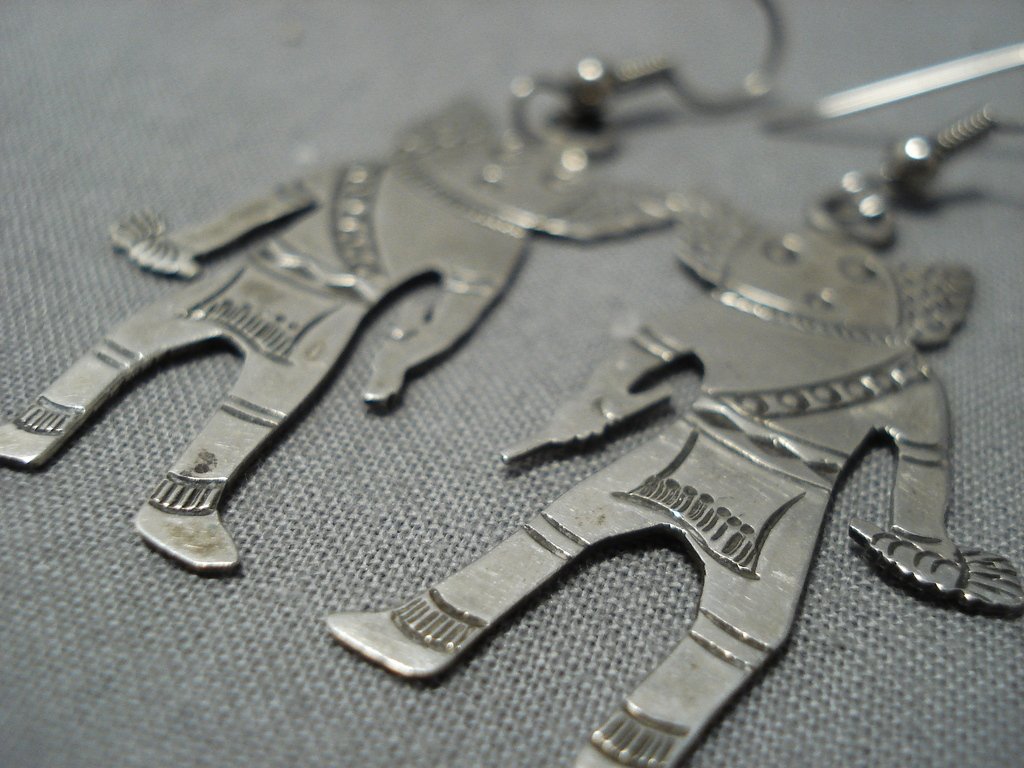 Impressive Vintage Native American Jewelry Navajo Sterling Silver