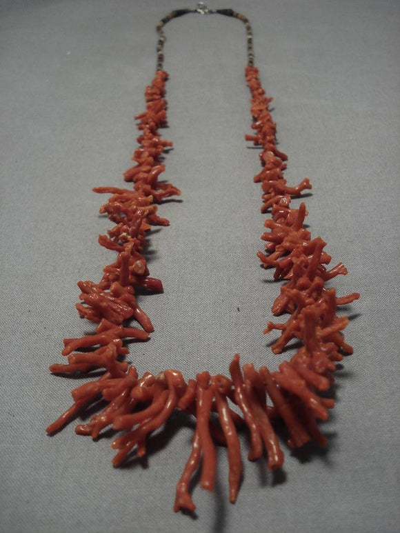 Incredible Navajo Native American Coral Vintage Necklace Old-Nativo Arts