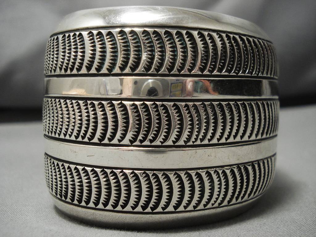 Museum Ron Hurley Vintage Native American Navajo 157 Gram Sterling