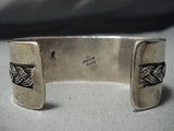 Museum Vintage Native American Jewelry Navajo Gaspeite Sterling Silver Bracelet Cuff Old-Nativo Arts