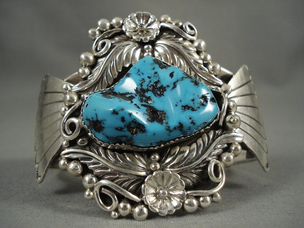 Museum Vintage Navajo 'Turquoise Pond' Native American Jewelry
