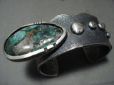 Now That's A Unique Navajo Green Turquoise Native American Jewelry Silver Tufa Bracelet-Nativo Arts