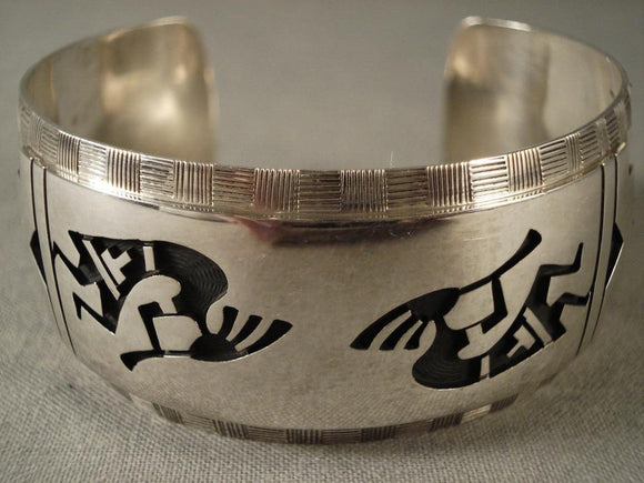 One Of The Last Bracelet Hopi Sidney Sekakuku Made-Nativo Arts