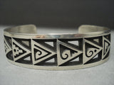 Opulent Vintage Hopi Gene Pooyama Sterling Native American Jewelry Silver Window Bracelet Old-Nativo Arts