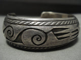 Outstanding Vintage Navajo 'Ocean Wave' Native American Jewelry Silver Bracelet Old-Nativo Arts