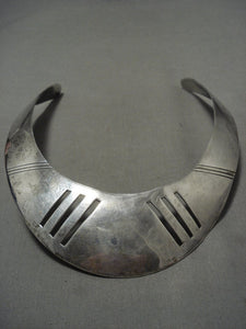 Outstanding Vintage Navajo Yellowhorse Native American Jewelry Silver Channel Necklace Old-Nativo Arts
