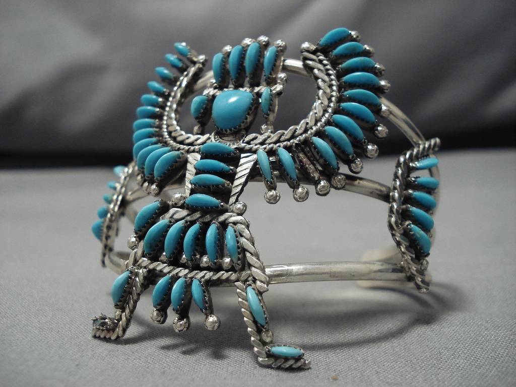 Remarkable Vintage Native American Zuni Hugh Bowekaty