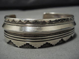 Striking Vintage Navajo Sterling Silver Native American Bracelet Old-Nativo Arts