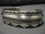 Striking Vintage Navajo Sterling Silver Native American Bracelet Old-Nativo Arts