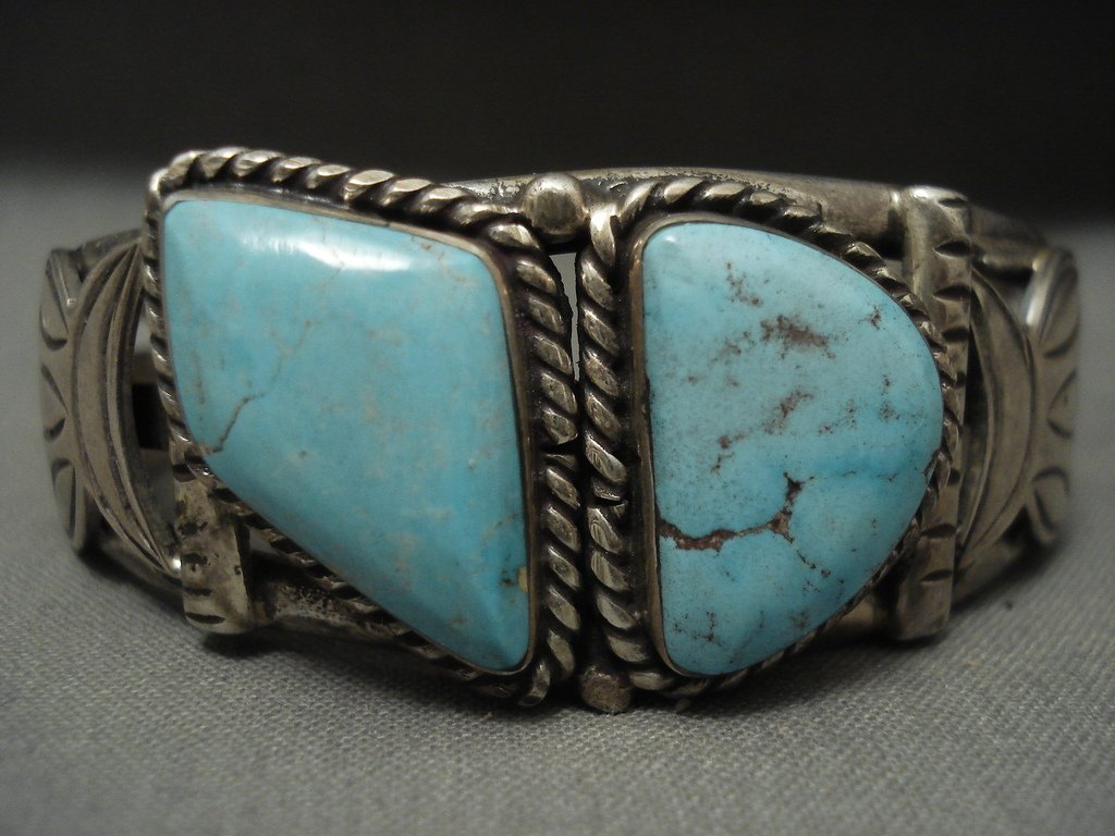 Stunning Vintage Navajo 'Rare Spec' Dry Creek Turquoise Native