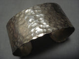 Stunning Vintage Navajo Sterling Silver Native American Bracelet Old-Nativo Arts