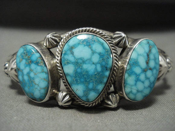 Vivid And Intense Blue Carico Lake Turquoise Vintage Navajo Native American Jewelry Silver Bracelet-Nativo Arts